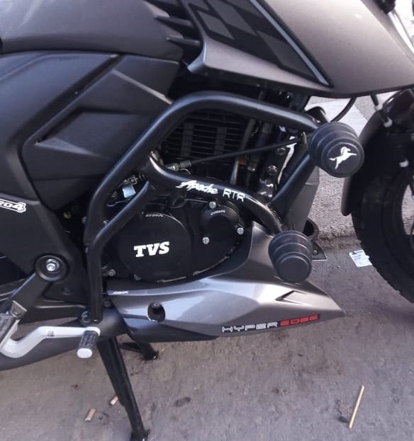 Defensa Tipo Stunt - Apache RTR 4V 200 y 160 Premium